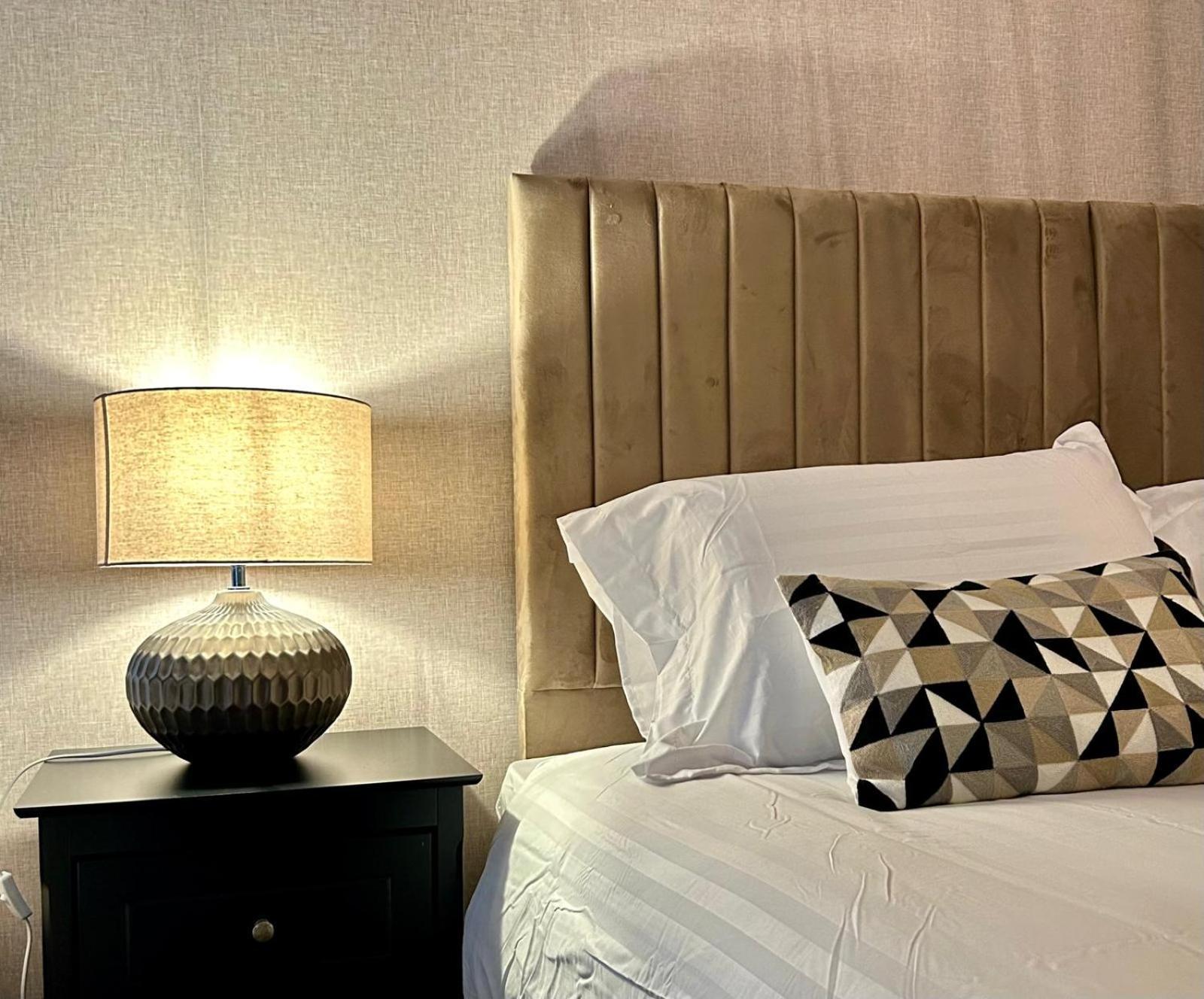 הליפקס Crown Street Aparthotel מראה חיצוני תמונה